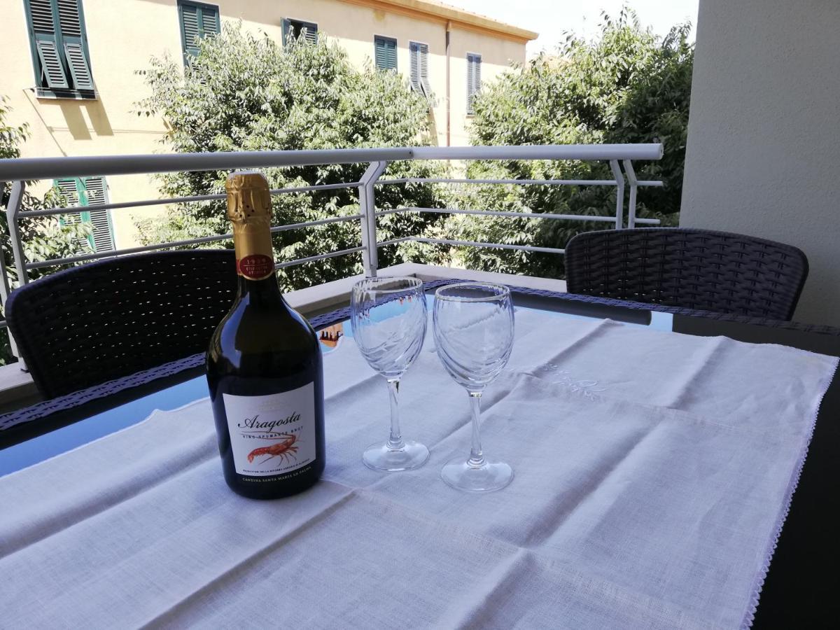 Nuovissimo Appartamento Con Terrazza Alguer Exterior foto
