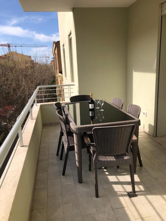 Nuovissimo Appartamento Con Terrazza Alguer Exterior foto